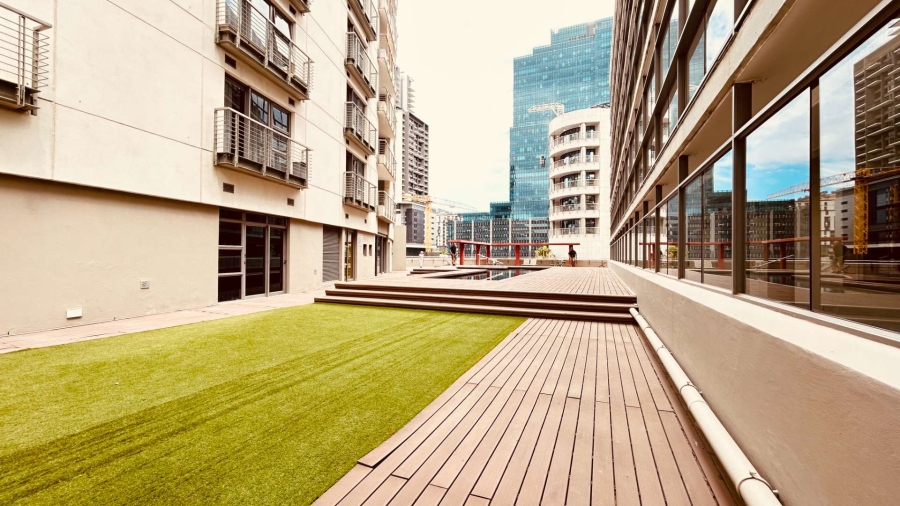 2 Bedroom Property for Sale in Cape Town City Centre Western Cape